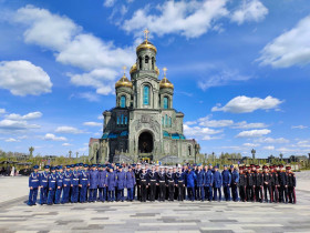 Лучшие воспитанники кадетских корпусов ПФО побывали на генеральной репетиции Парада Победы в Москве.